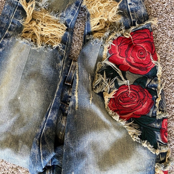 Golden Denim Jeans - Picture 4 of 6